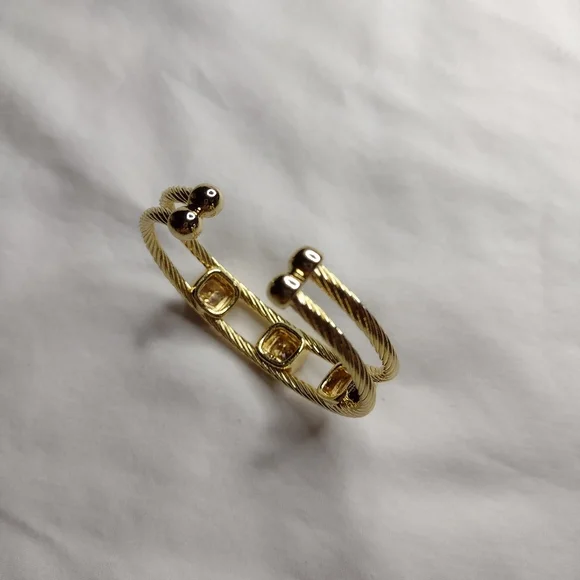 Gold and amber cuff bracelet - Picture 4 of 4